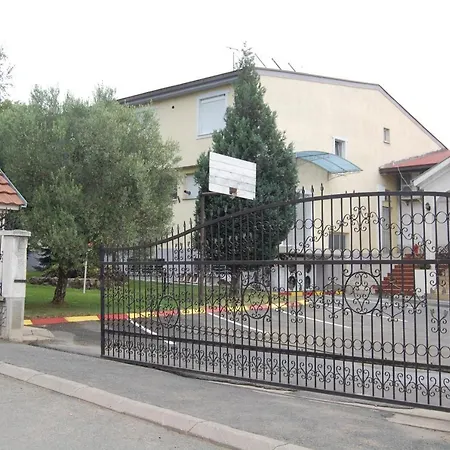 Ri-Val Apartment Valandovo Exterior photo